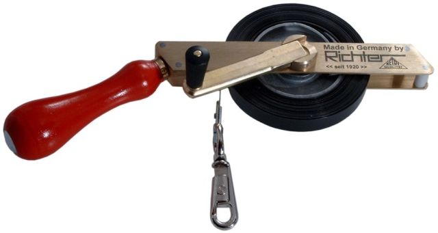 Richter RVS zwarte band, messing frame